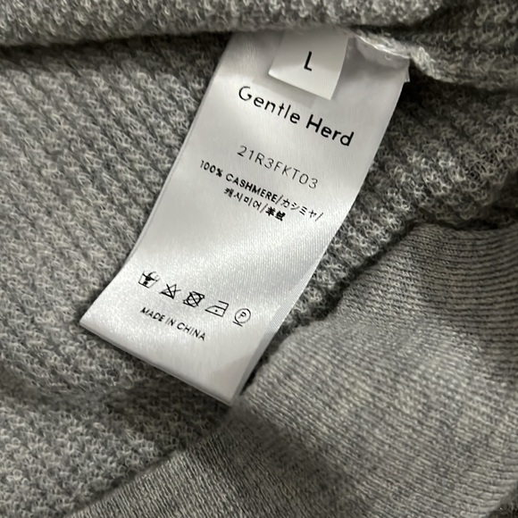 Gentle Herd Short-Sleeve Pure Cashmere Polo - Picture 12 of 12